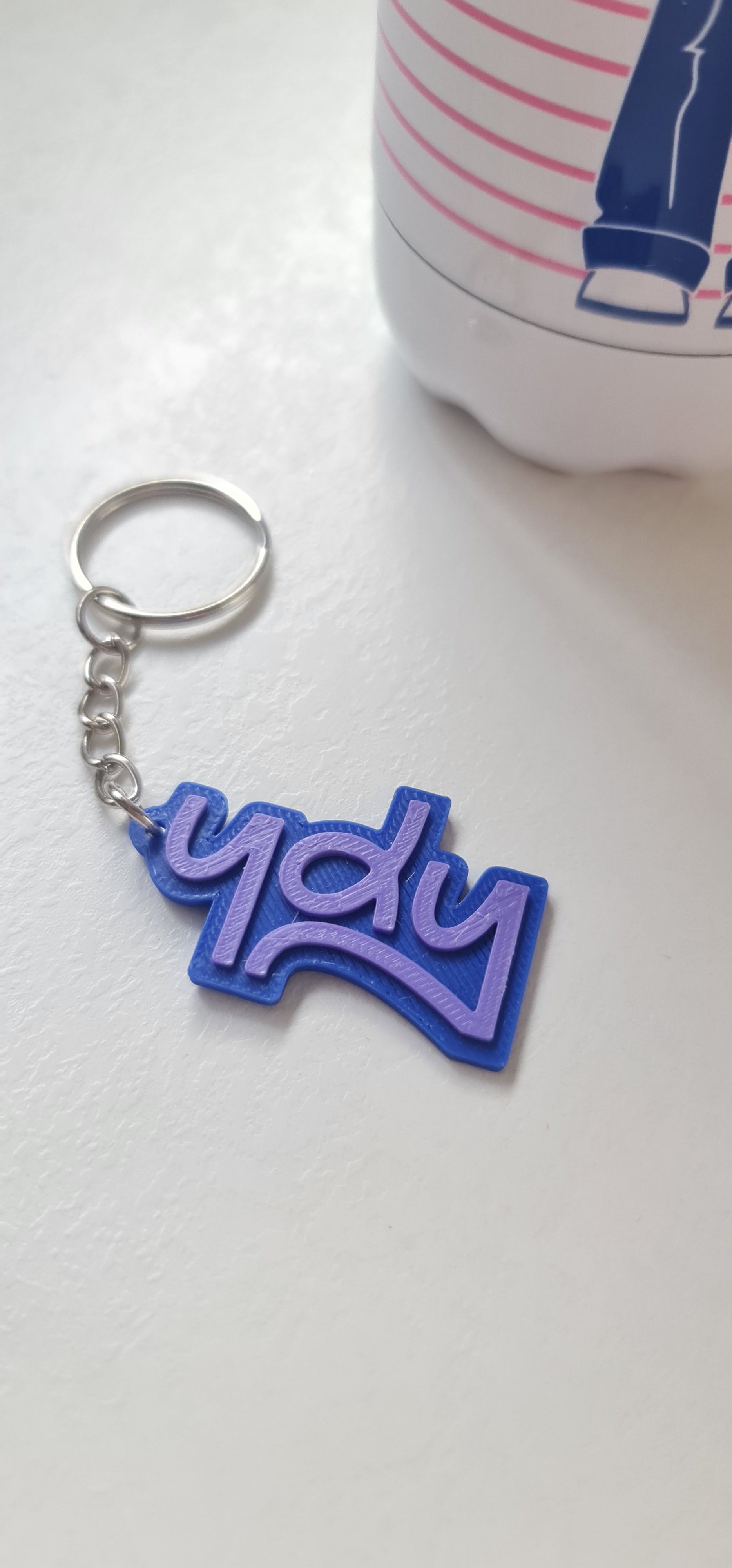 Porte-clés bleu et violet